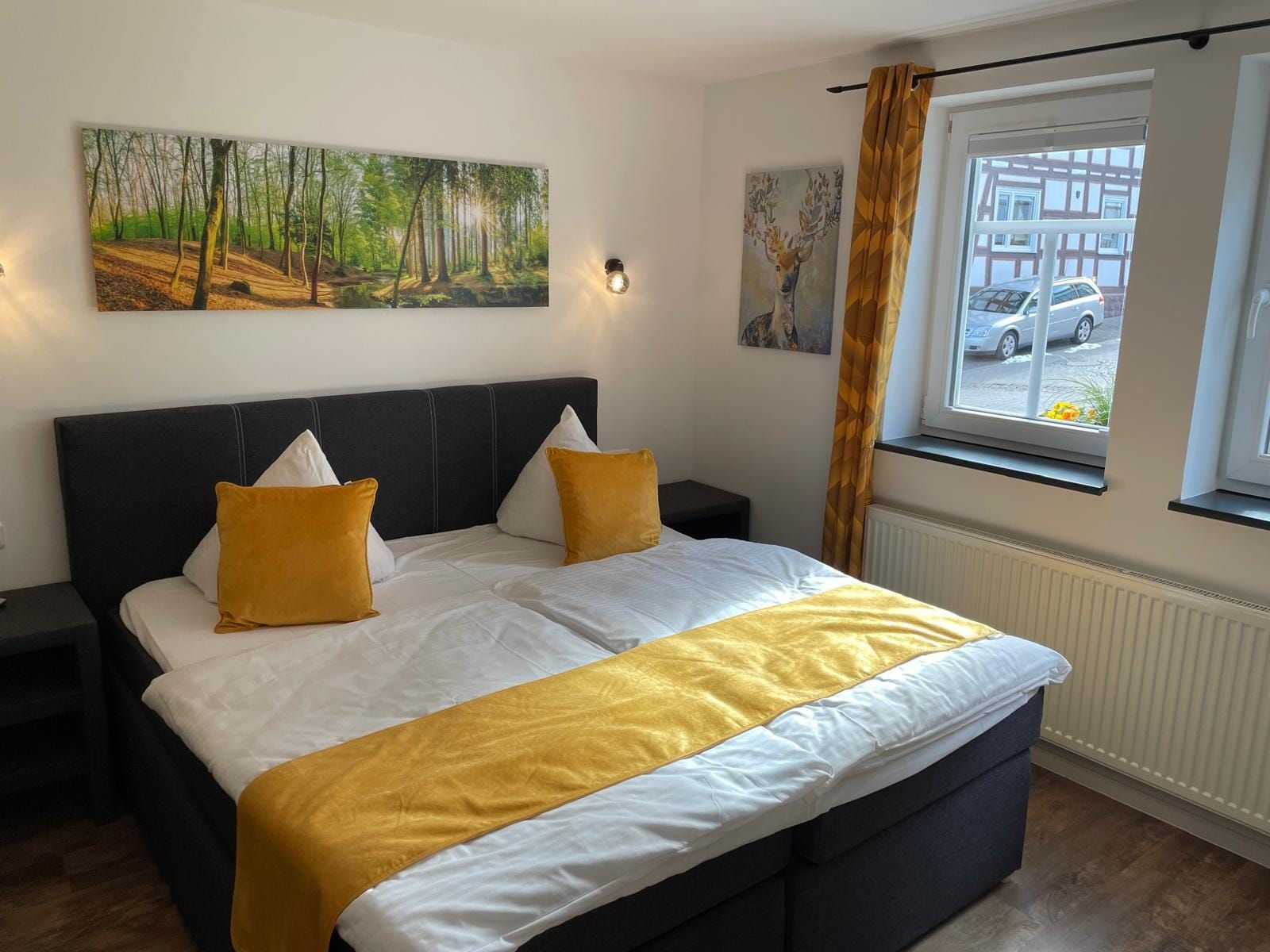 Hotel & Übernachtung